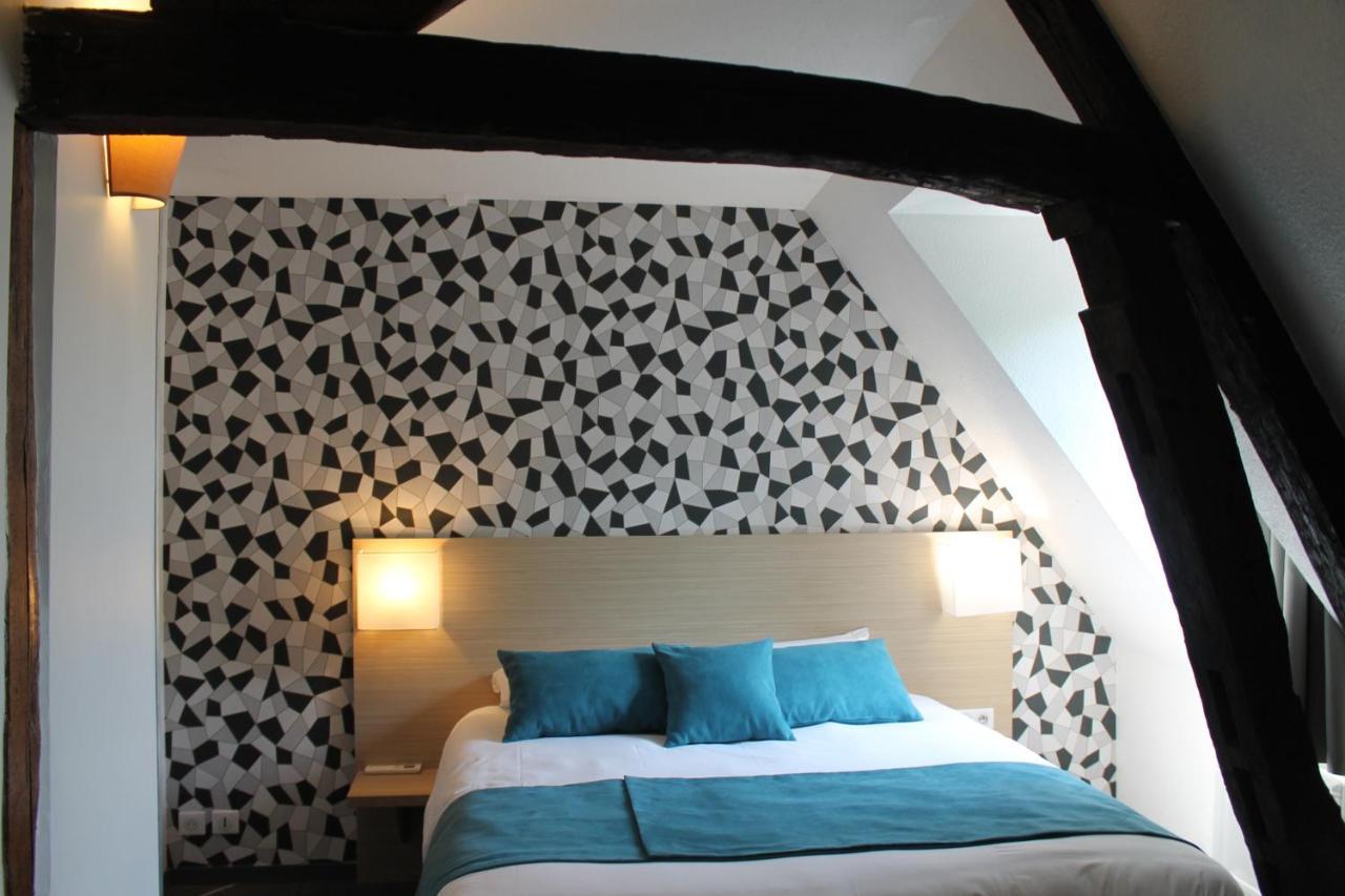 Le Blason Hotel 2*